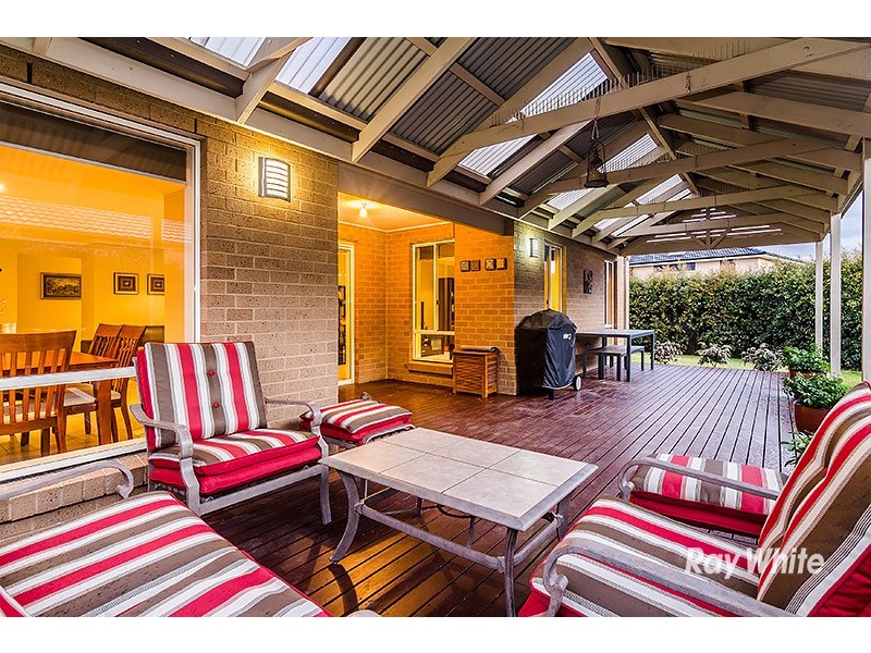 9 Caribbean Pine Court, Lyndhurst VIC 3975