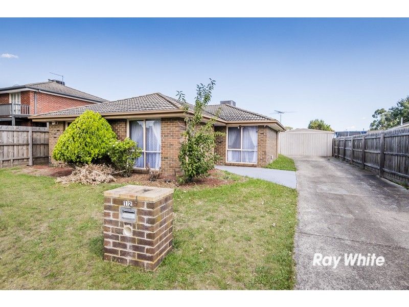 12 Macquarie Court, Cranbourne North VIC 3977