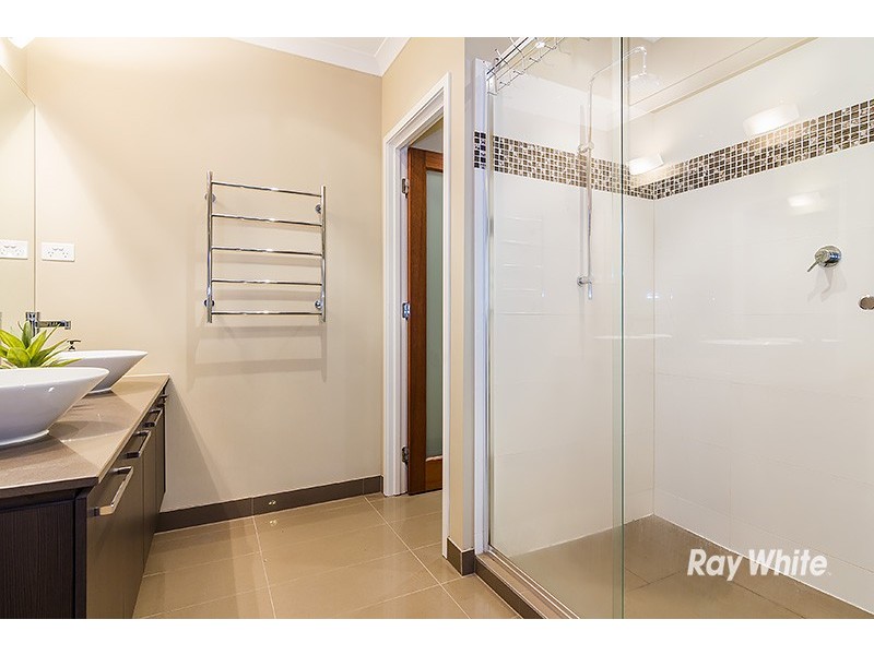 20 Biscay Grove, Lyndhurst VIC 3975