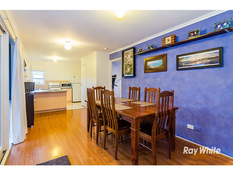 37 Maculata Drive, Cranbourne West VIC 3977