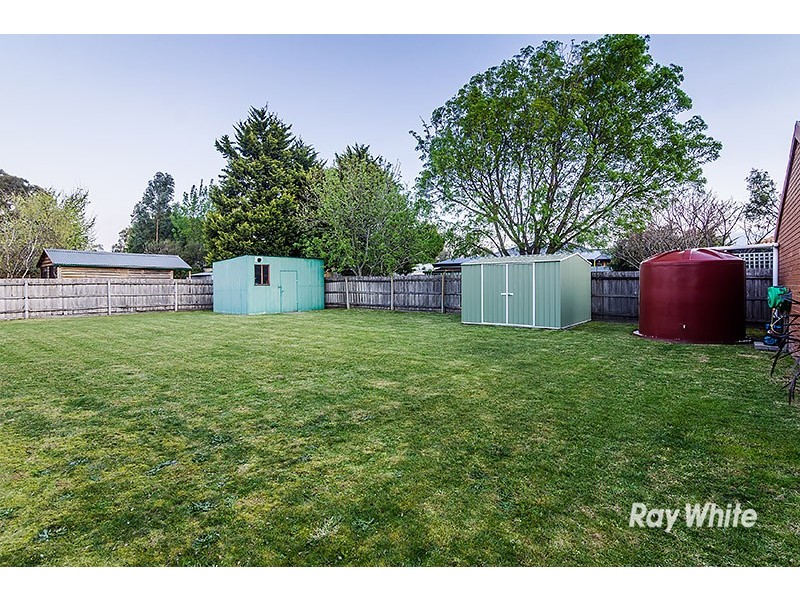 37 Maculata Drive, Cranbourne West VIC 3977