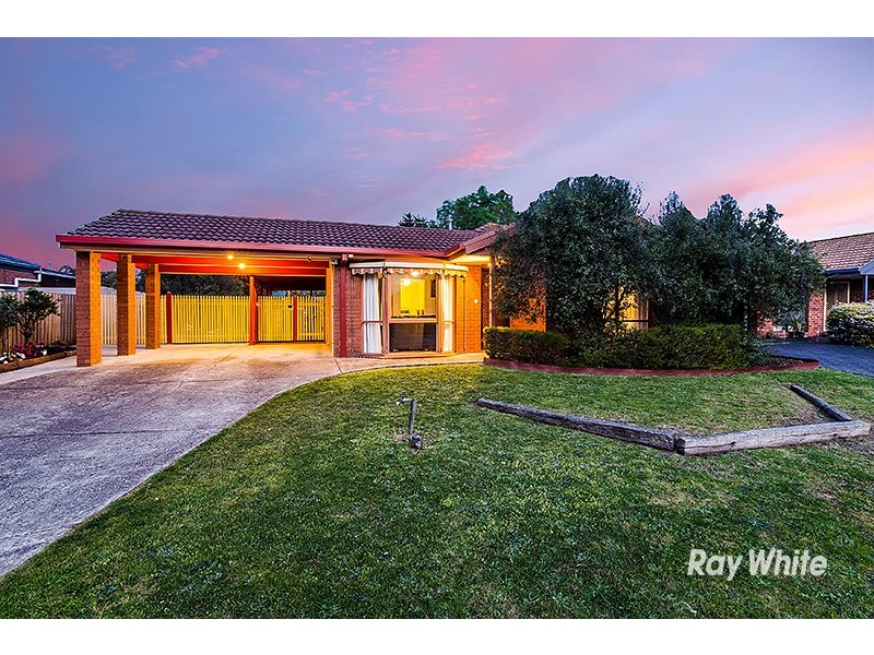 37 Maculata Drive, Cranbourne West VIC 3977