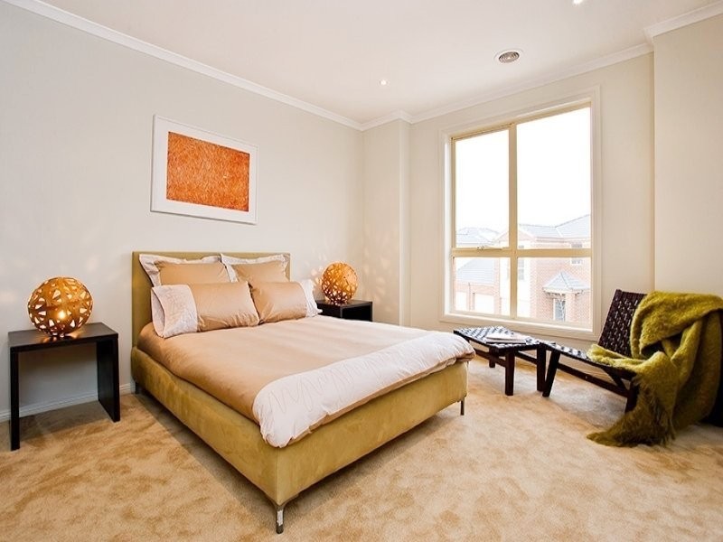 6 Amhurst Drive, Narre Warren South VIC 3805