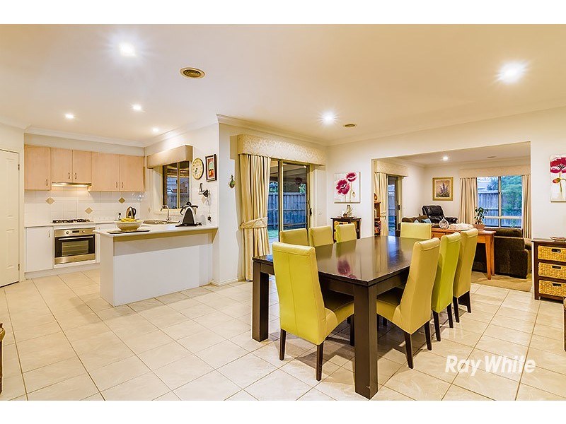 1 Carabeen Way, Lyndhurst VIC 3975