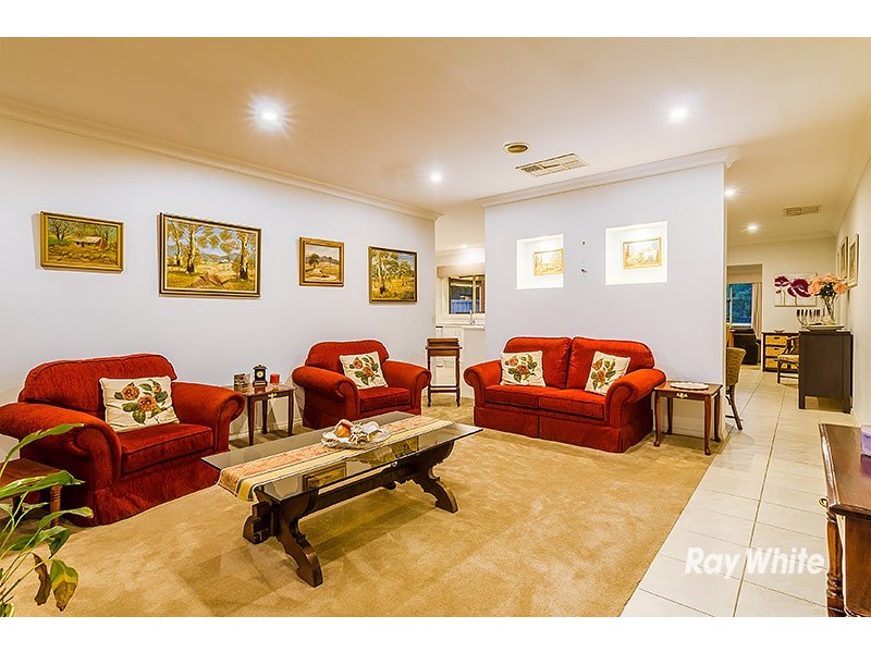 1 Carabeen Way, Lyndhurst VIC 3975