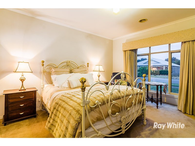 1 Carabeen Way, Lyndhurst VIC 3975