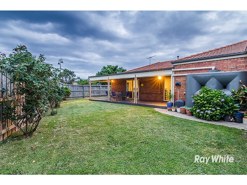 1 Carabeen Way, Lyndhurst VIC 3975