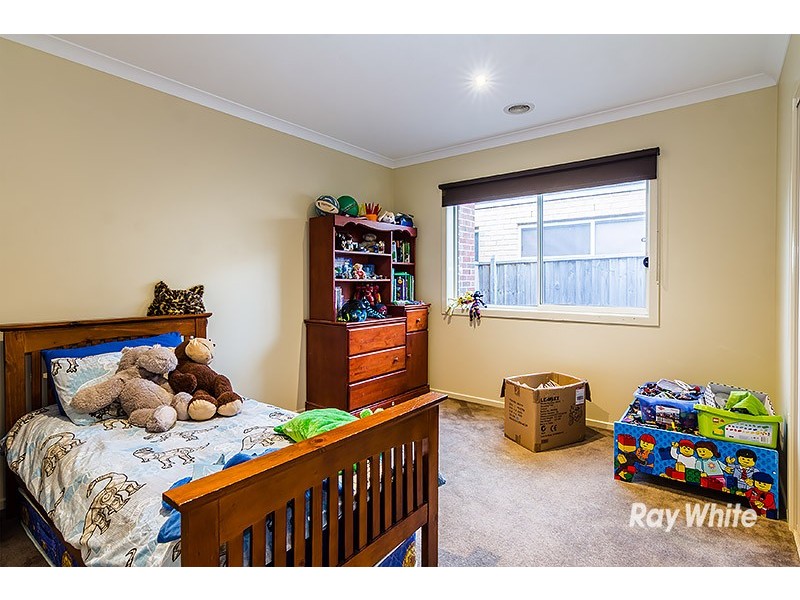 37 Wild Scotchman Way, Cranbourne East VIC 3977