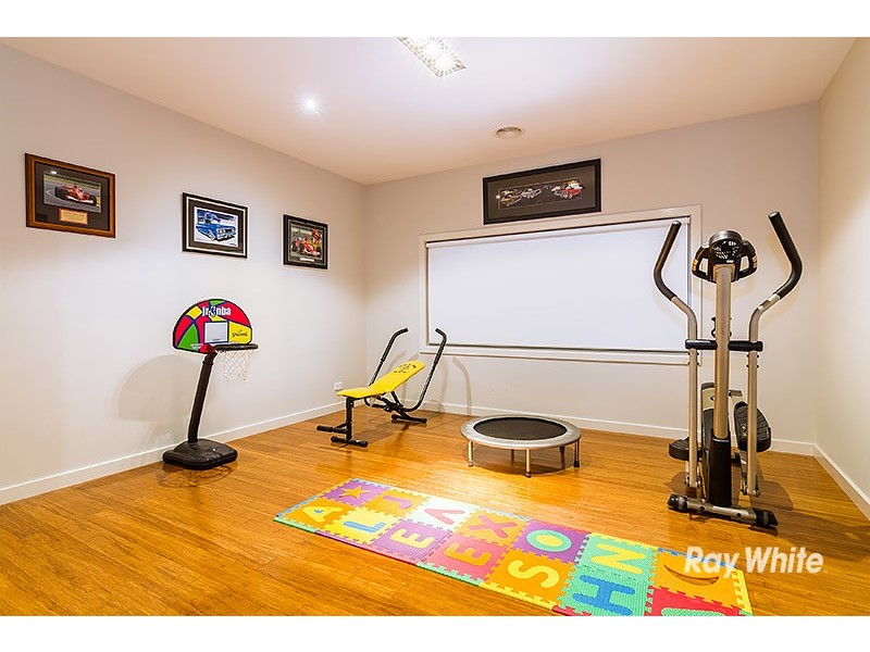 12 Brookwater Parade, Lyndhurst VIC 3975