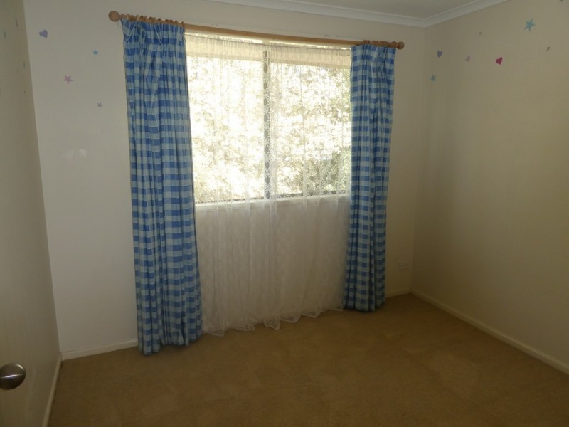 12 Barham Way, Cranbourne East VIC 3977