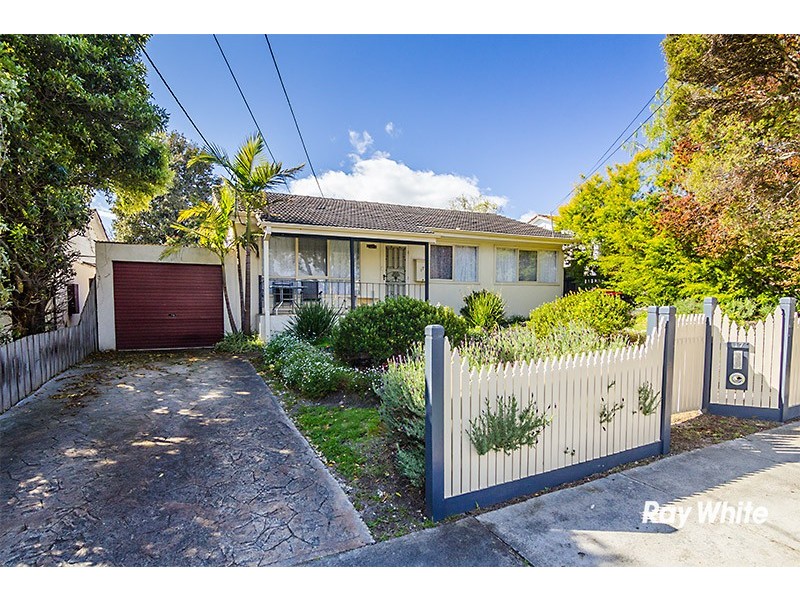 17 Jennifer Street, Noble Park North VIC 3174