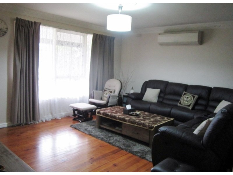 17 Jennifer Street, Noble Park North VIC 3174