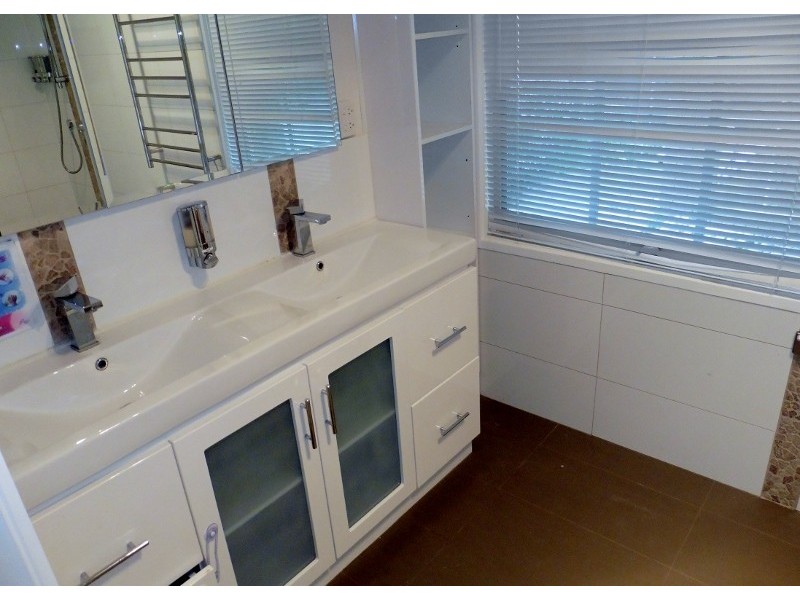 13 Mack Road, Narre Warren South VIC 3805