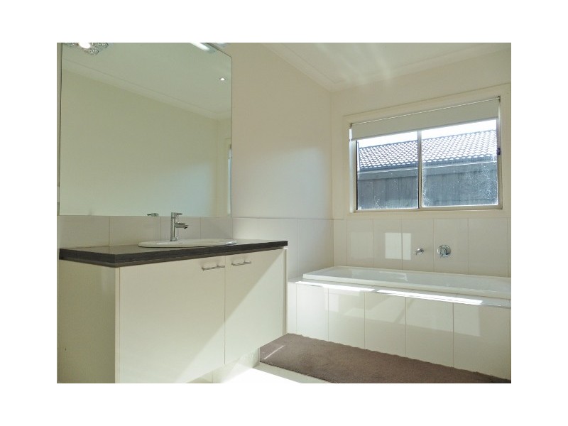 5 Egan Lane, Lyndhurst VIC 3975