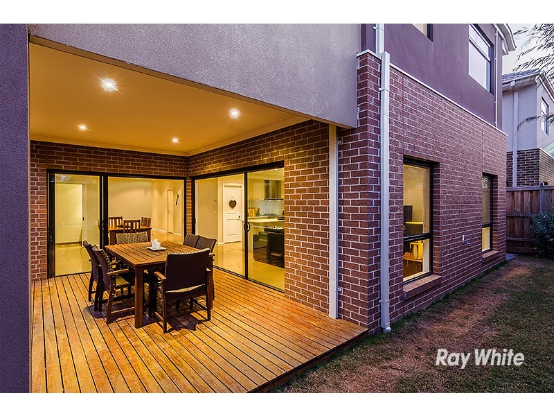 40 John Russell Road, Cranbourne West VIC 3977