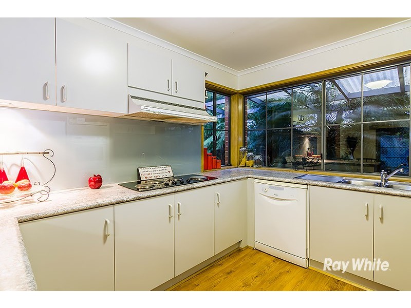 87 Waverley Park Drive, Cranbourne North VIC 3977