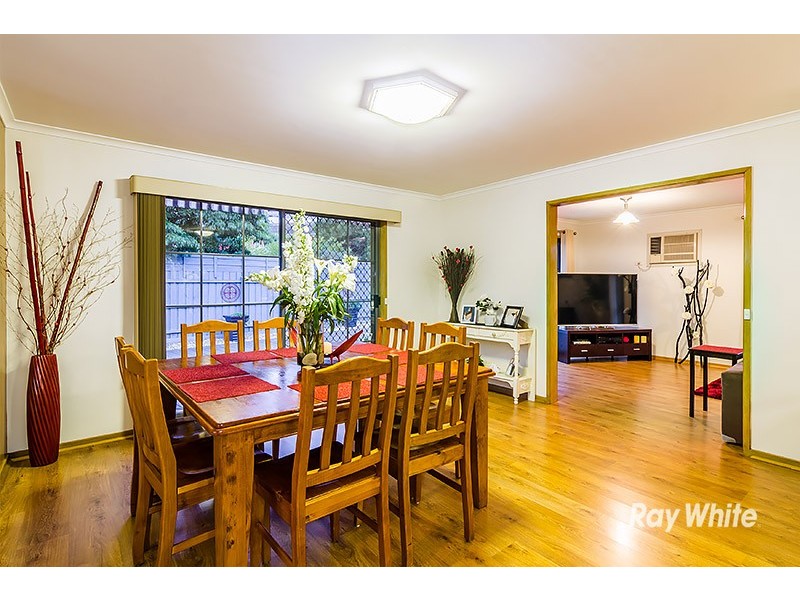 87 Waverley Park Drive, Cranbourne North VIC 3977