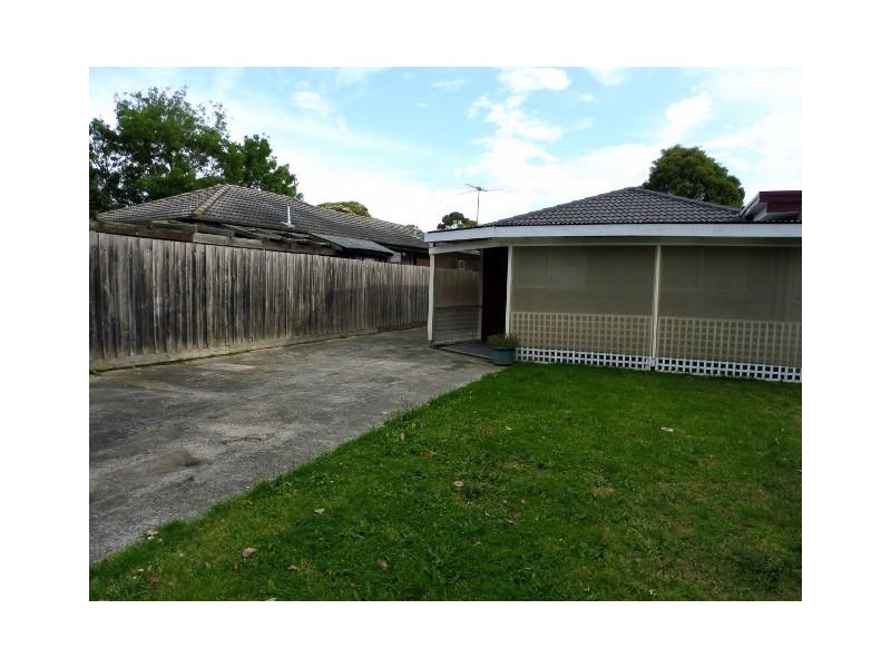 7 Valma Avenue, Cranbourne VIC 3977