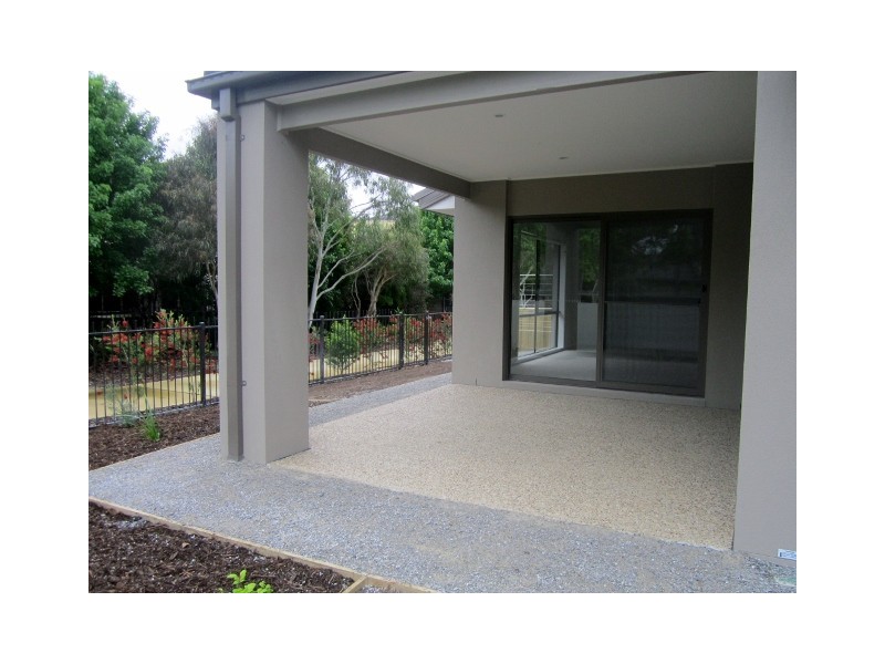 1 Greenside Circuit, Sandhurst VIC 3977