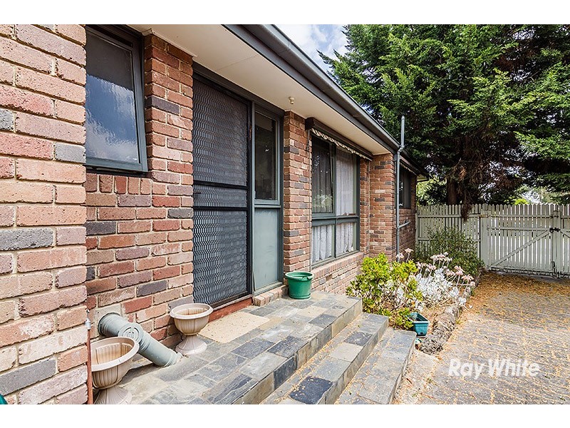 10 Mayune Court, Cranbourne VIC 3977