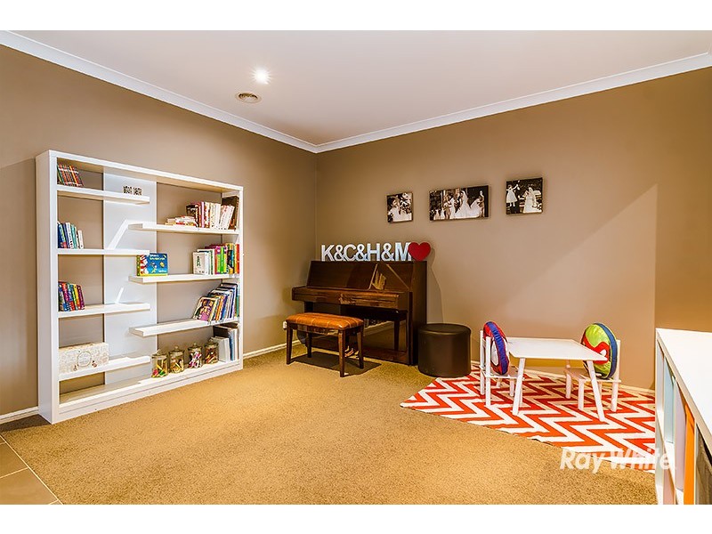 7 Blue Peppermint Court, Lyndhurst VIC 3975