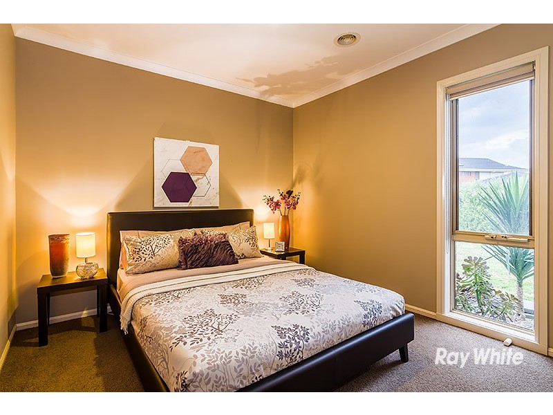 7 Blue Peppermint Court, Lyndhurst VIC 3975