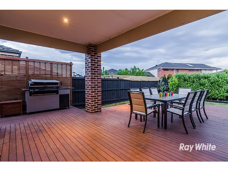 7 Blue Peppermint Court, Lyndhurst VIC 3975