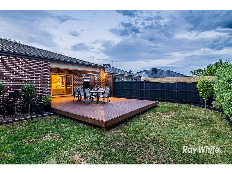 7 Blue Peppermint Court, Lyndhurst VIC 3975