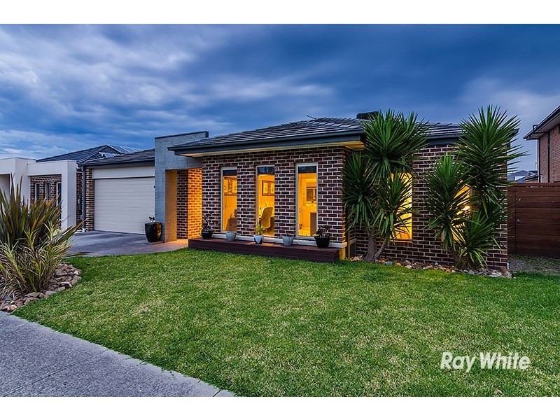 7 Blue Peppermint Court, Lyndhurst VIC 3975