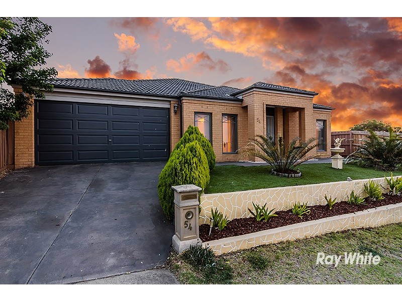 54 Clifton Park Drive, Carrum Downs VIC 3201