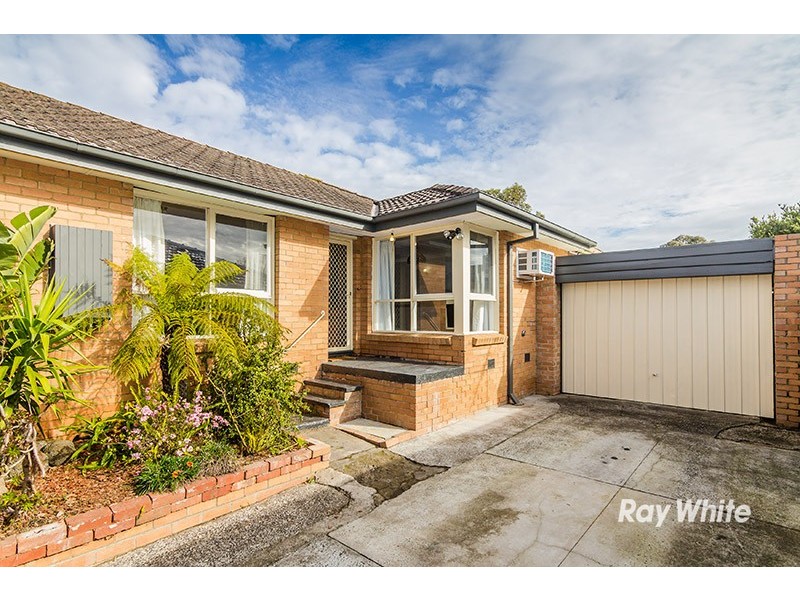 27 Lurline Street, Cranbourne VIC 3977