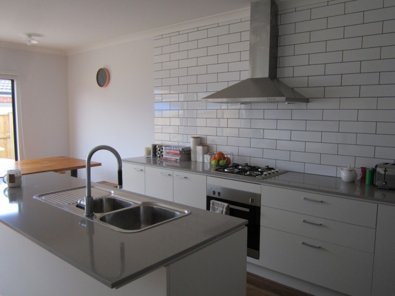 59 Elmtree Crescent, Clyde North VIC 3978