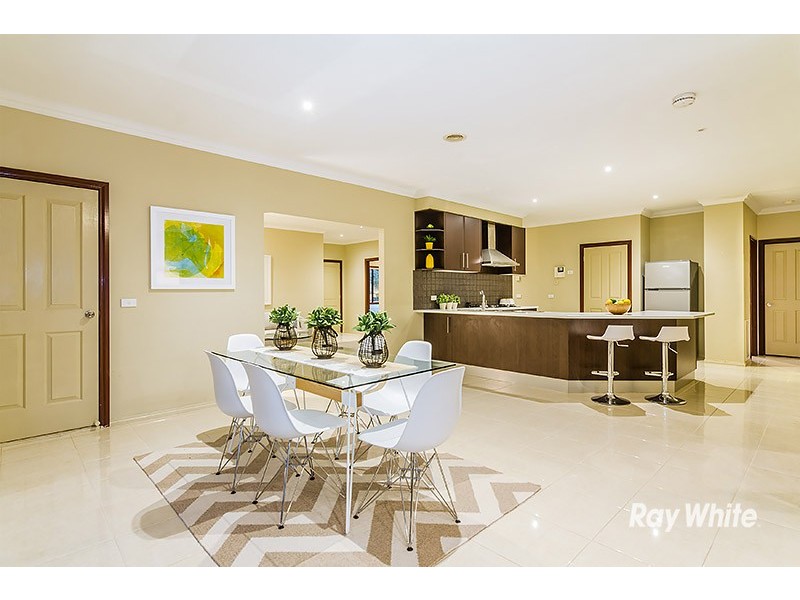 22 Hal Porter Terrace, Lynbrook VIC 3975