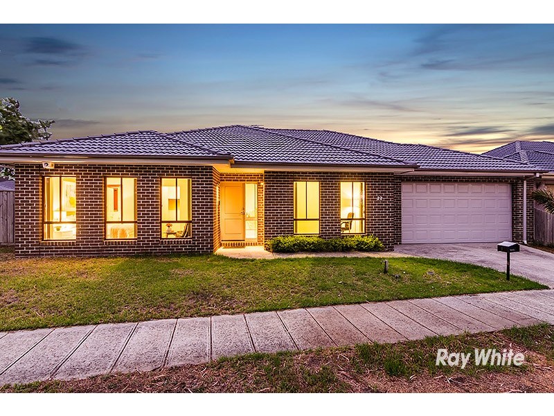 22 Hal Porter Terrace, Lynbrook VIC 3975