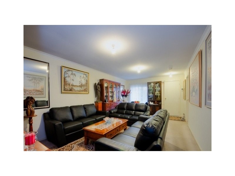 13 Rimes Close, Cranbourne West VIC 3977