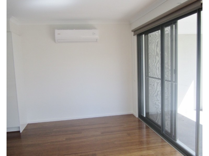 29/17 Golden Elm Way, Lyndhurst VIC 3975