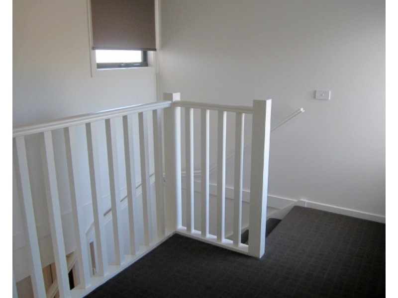 29/17 Golden Elm Way, Lyndhurst VIC 3975