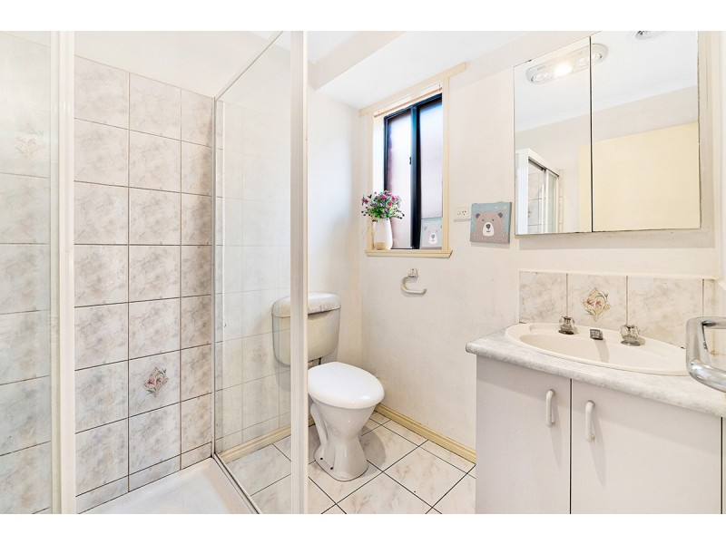 26 Bates Street, Cranbourne West VIC 3977