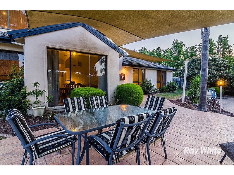 6 Oakridge Close, Lysterfield South VIC 3156