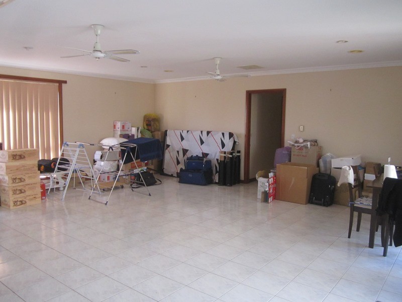 3 Dianna Court, Hampton Park VIC 3976