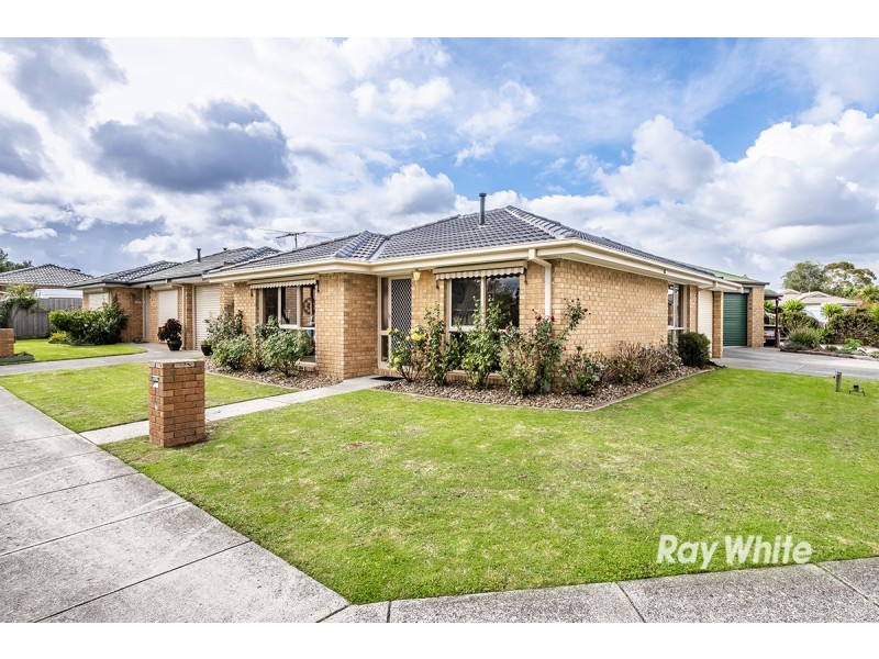 1/8 Franks Way, Cranbourne North VIC 3977