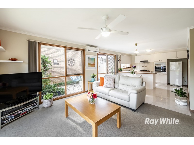 1/8 Franks Way, Cranbourne North VIC 3977