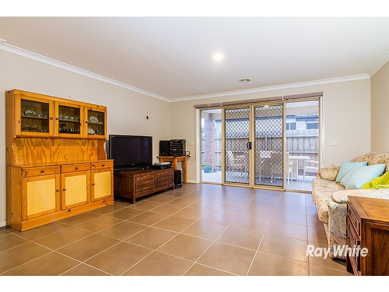 29 Hal Porter Terrace, Lynbrook VIC 3975