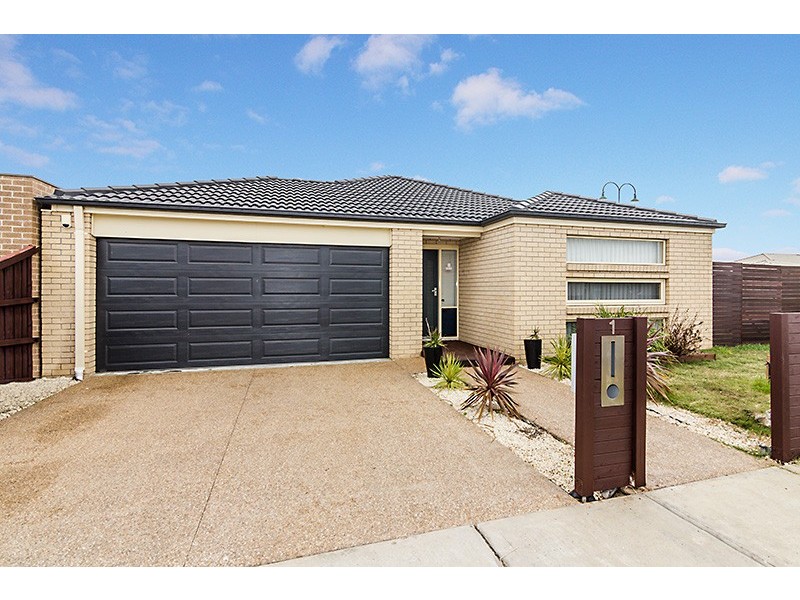 1 Pengana Way, Cranbourne West VIC 3977