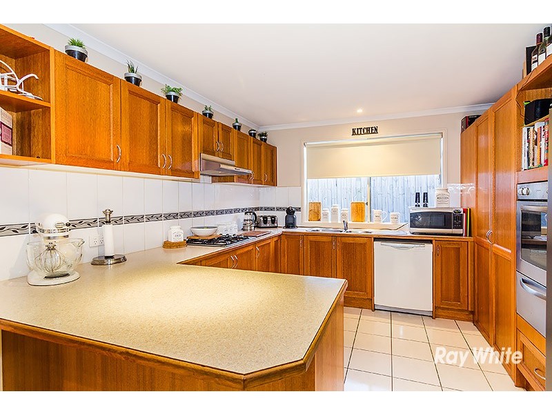 41 Diamond Parade, Skye VIC 3977