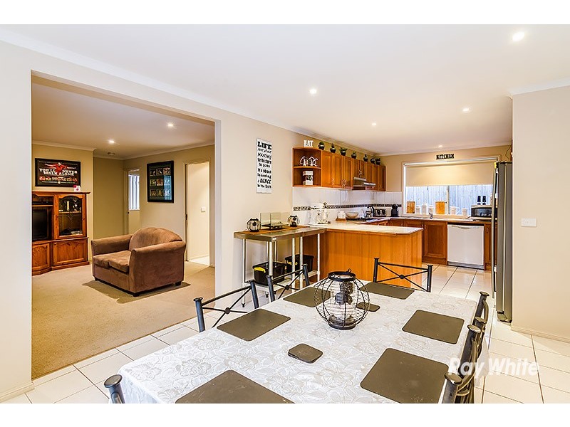 41 Diamond Parade, Skye VIC 3977