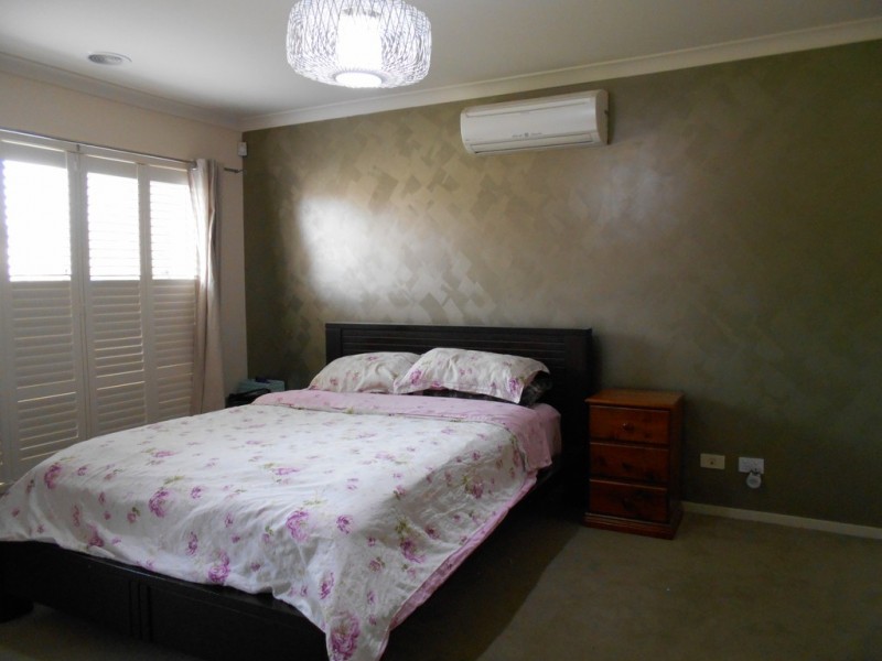 16 Wattle Valley Close, Lyndhurst VIC 3975