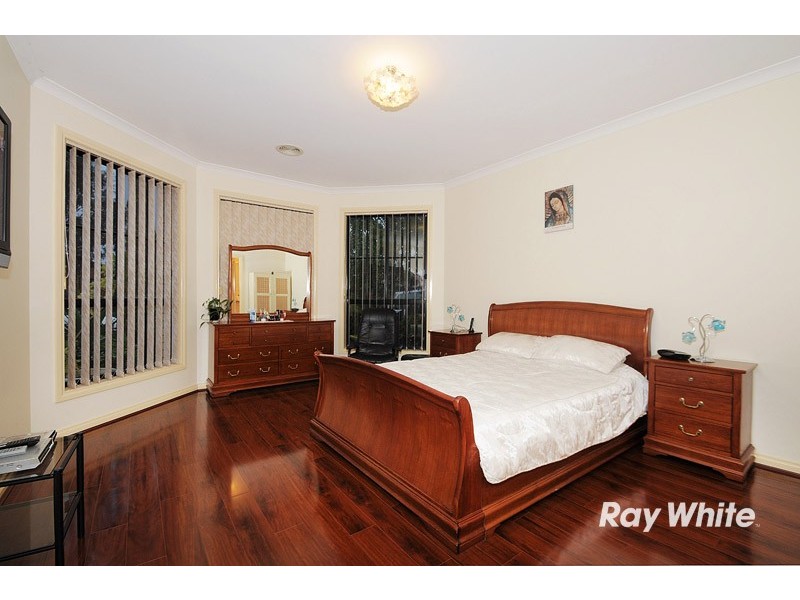 20 Astley Wynd, Lynbrook VIC 3975