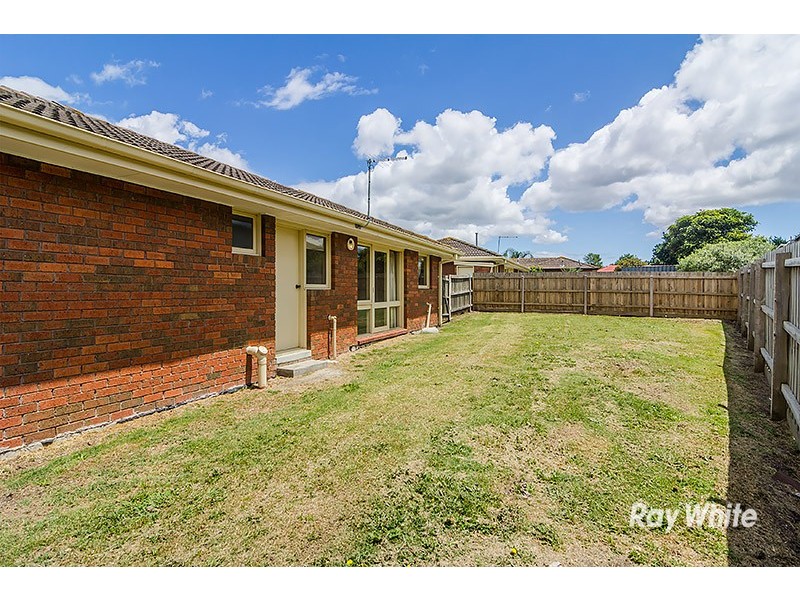 3/125 Clarendon Street, Cranbourne VIC 3977