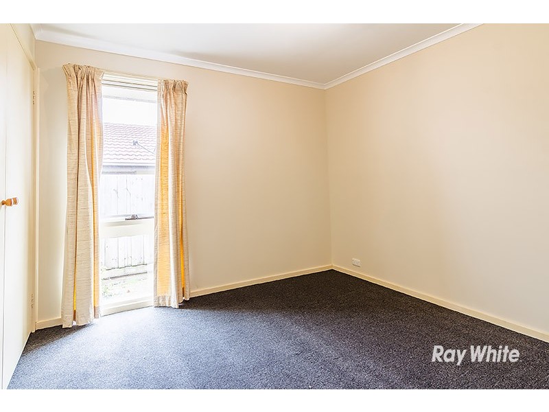 4/125 Clarendon Street, Cranbourne VIC 3977